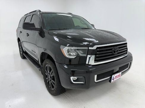 Used 2021 Toyota Sequoia TRD Sport image 2