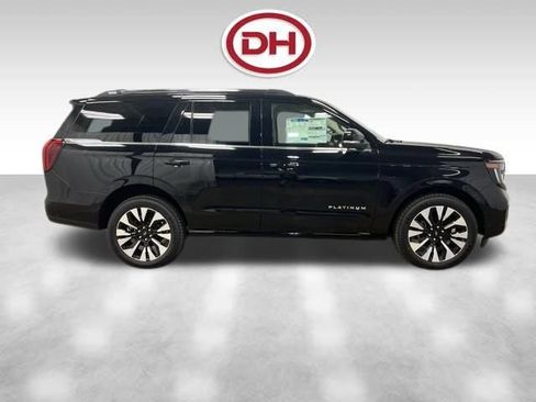 New 2025 Ford Expedition Platinum w/ Platinum Ultimate Package image 2
