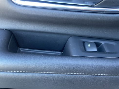 Used 2021 Chevrolet Tahoe Z71 w/ Z71 Off-Road Package image 47