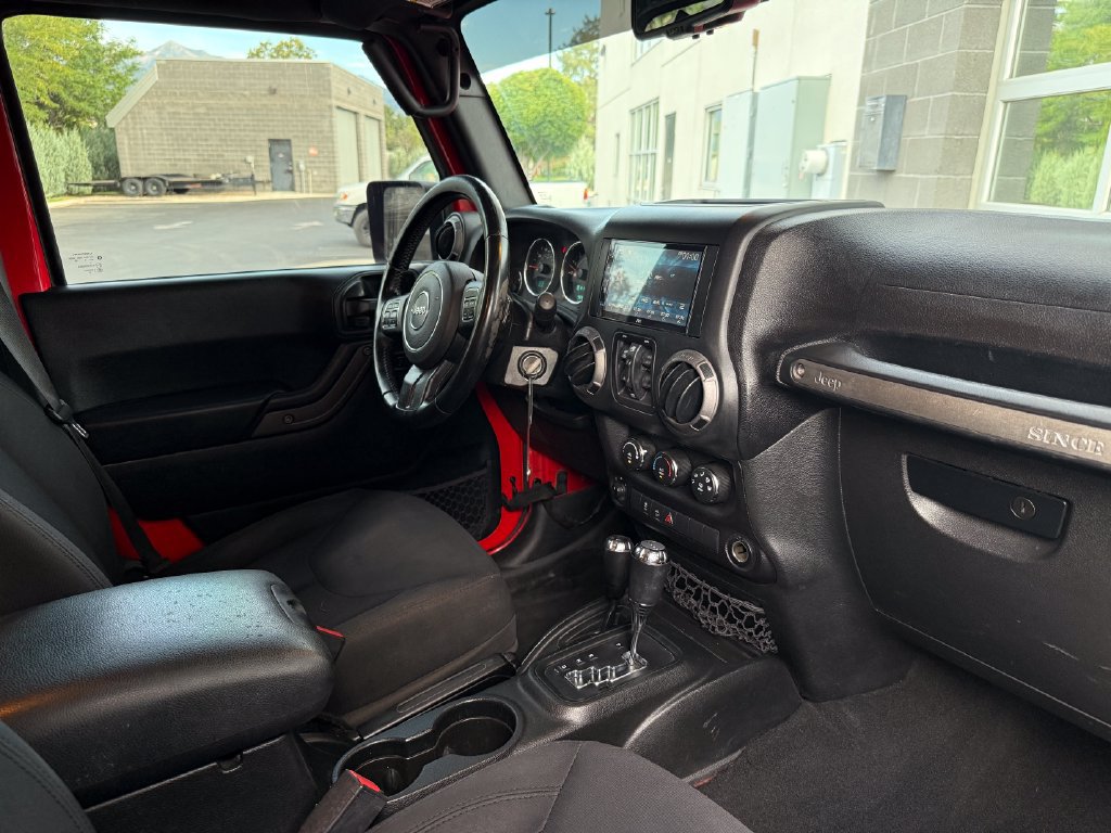 Used 2018 Jeep Wrangler Unlimited Sport S AWD/4WD image 43