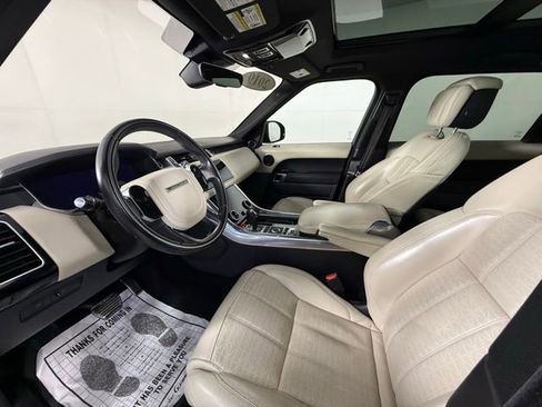 Used 2019 Land Rover Range Rover Sport HSE Dynamic image 13