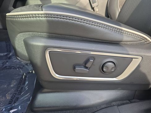 New 2026 RAM 1500 Laramie AWD/4WD image 29
