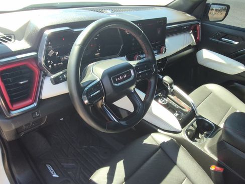 Used 2023 GMC Canyon AT4X w/ Edition 1 AWD/4WD image 14