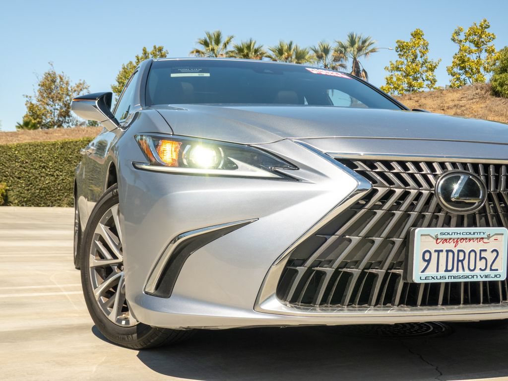 Certified 2025 Lexus ES 350 w/ Accessory Package (Z2) FWD image 7