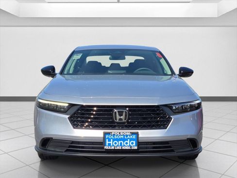 New 2026 Honda Accord SE image 2