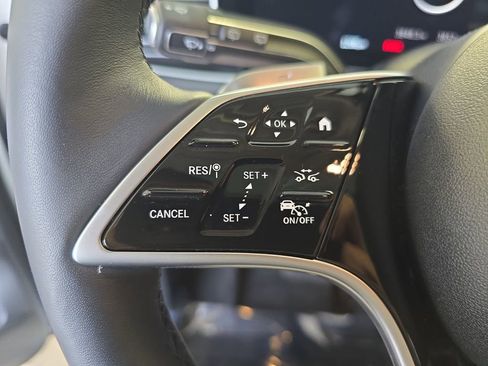 Certified 2026 Mercedes-Benz GLS 450 4MATIC image 19