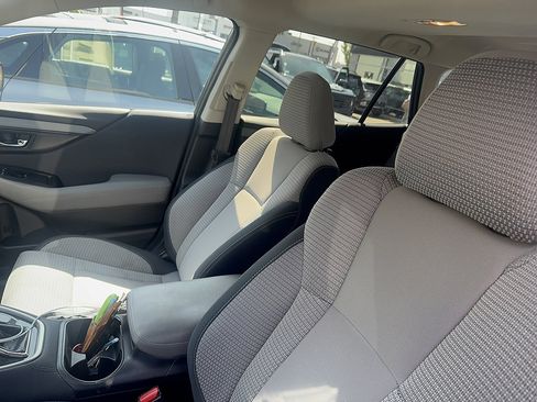 Used 2020 Subaru Outback Premium AWD/4WD image 6