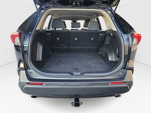 Certified 2020 Toyota RAV4 XLE AWD/4WD image 21