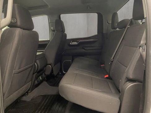 Used 2024 Chevrolet Silverado 1500 LT AWD/4WD image 21
