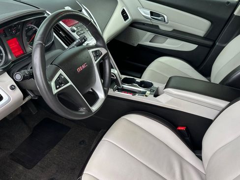 Used 2011 GMC Terrain SLT FWD image 10