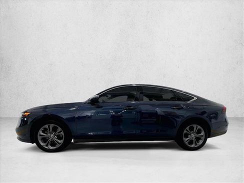 Used 2023 Honda Accord EX image 6