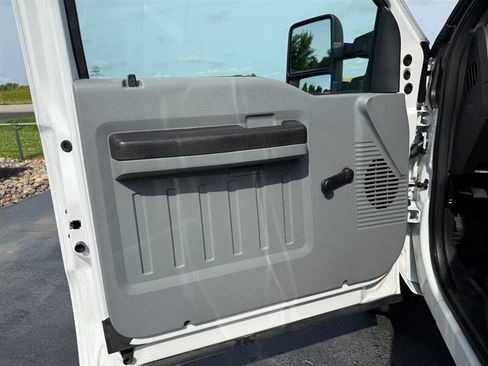 Used 2015 Ford F250 XL w/ XL Value Package AWD/4WD image 27