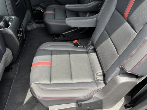 New 2026 Chevrolet Traverse RS FWD image 15