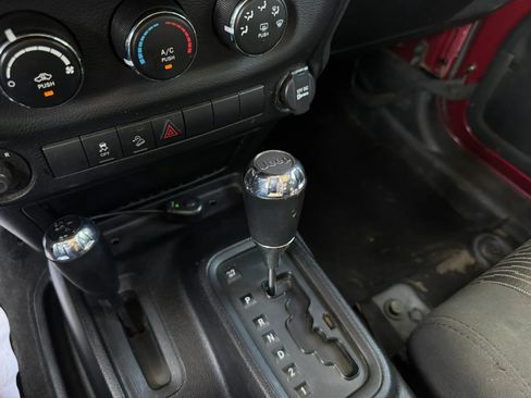 Used 2011 Jeep Wrangler Unlimited Sport AWD/4WD image 19