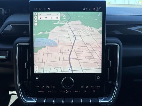 New 2026 GMC Yukon Elevation w/ Elevation Premium Package AWD/4WD image 11