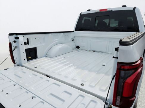 New 2026 Ford F150 Lariat w/ Equipment Group 502A High AWD/4WD image 31