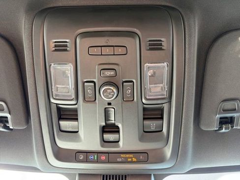 Certified 2023 Chevrolet Tahoe Z71 w/ Luxury Package image 12