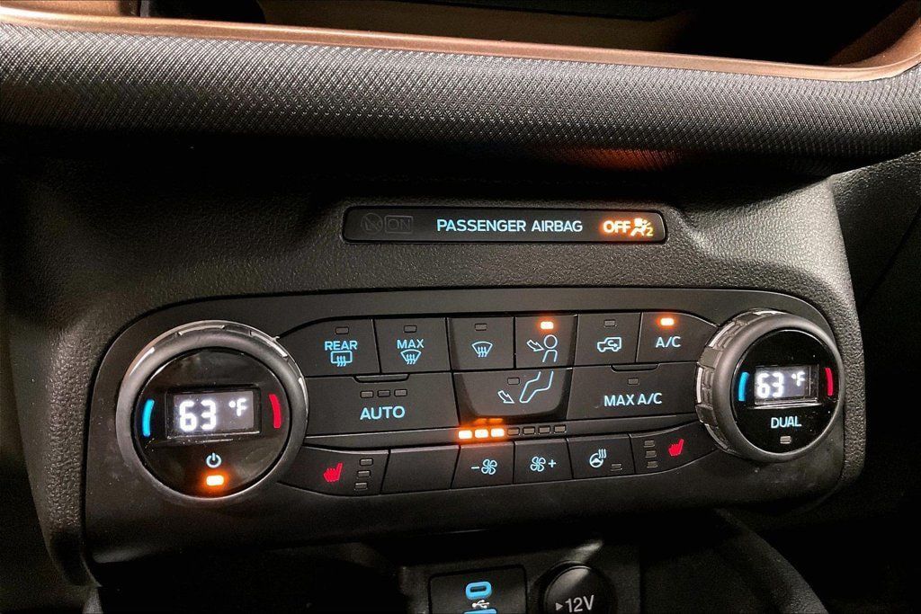 Used 2021 Ford Bronco Sport Outer Banks AWD/4WD image 16