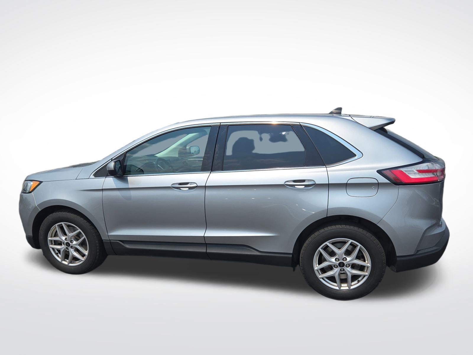 Used 2023 Ford Edge SEL AWD/4WD image 10