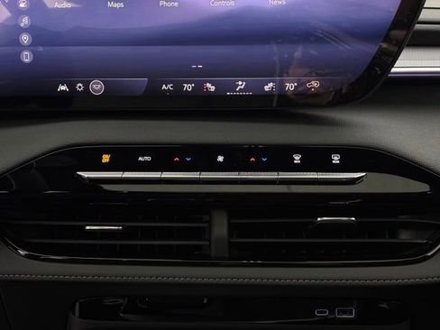 New 2026 Buick Enclave Sport Touring w/ Power Package AWD/4WD image 31