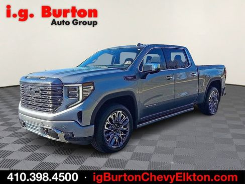 Used 2024 GMC Sierra 1500 Denali Ultimate AWD/4WD image 3