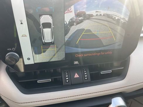 Used 2025 Toyota RAV4 Limited image 21