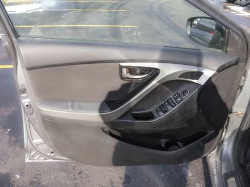 Used 2016 Hyundai Elantra Value Edition image 21