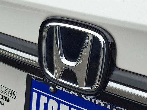 Certified 2024 Honda Odyssey Touring image 30