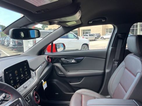 New 2025 Chevrolet Blazer RS w/ LPO, Floor Liner Package image 18