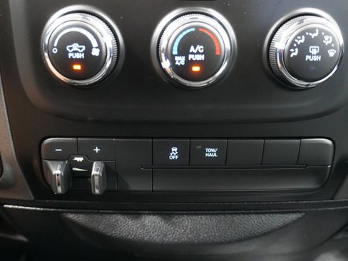 Used 2017 RAM 1500 Tradesman w/ Popular Equipment Group image 17