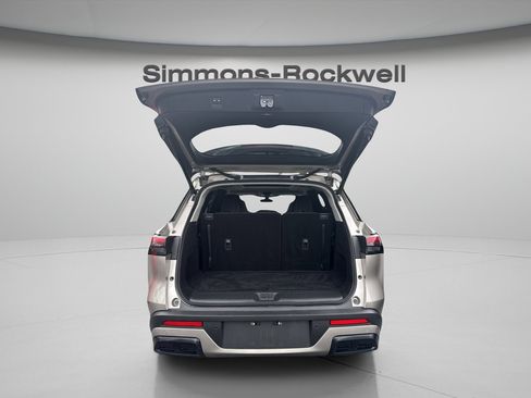 Used 2025 INFINITI QX60 Luxe AWD/4WD image 9