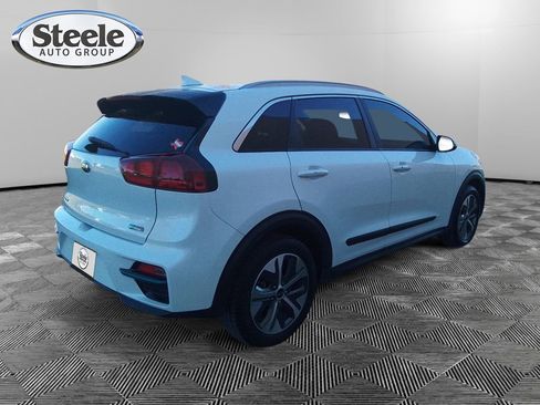 Used 2020 Kia Niro EX image 5