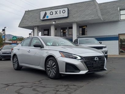 Used 2024 Nissan Altima 2.5 SV