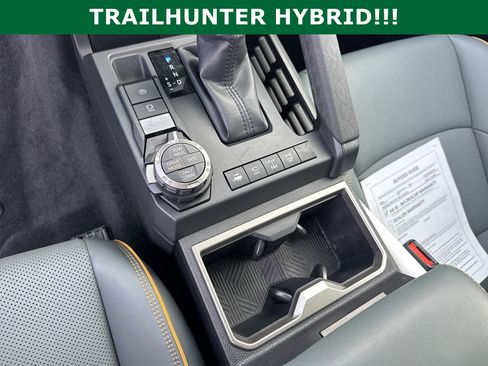 Used 2025 Toyota Tacoma 4x4 Double Cab Hybrid image 29