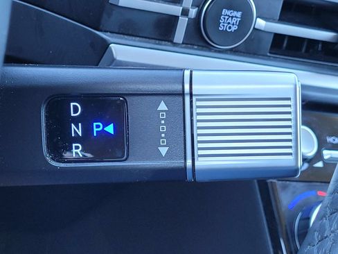 Certified 2025 Hyundai Santa Fe SEL AWD/4WD image 17