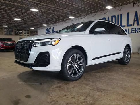 New 2026 Audi Q7 2.0T Premium AWD/4WD image 8