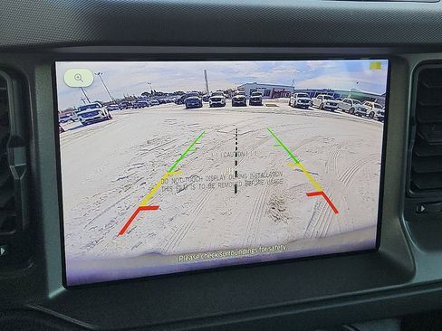 New 2025 Ford Bronco 4-Door image 8