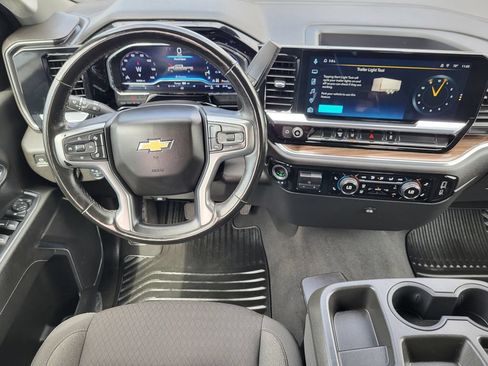 Used 2024 Chevrolet Silverado 3500 LT w/ Convenience Package AWD/4WD image 30