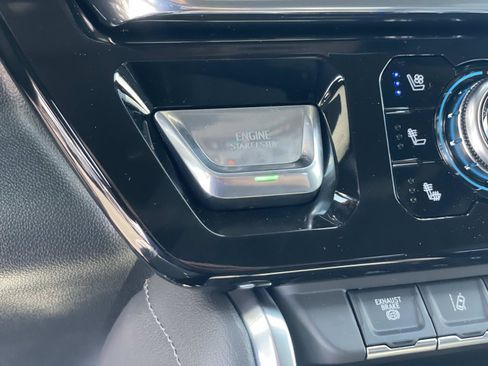 New 2026 GMC Sierra 2500 Denali w/ Max Trailering Package AWD/4WD image 17