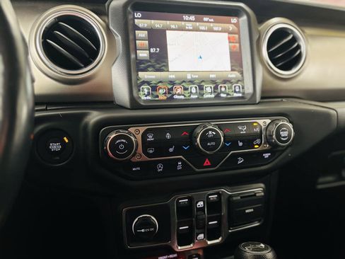 Used 2019 Jeep Wrangler Unlimited Rubicon AWD/4WD image 54