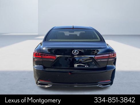 New 2026 Lexus LS 500 AWD image 4