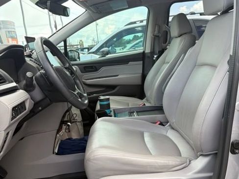 Used 2019 Honda Odyssey EX-L image 5