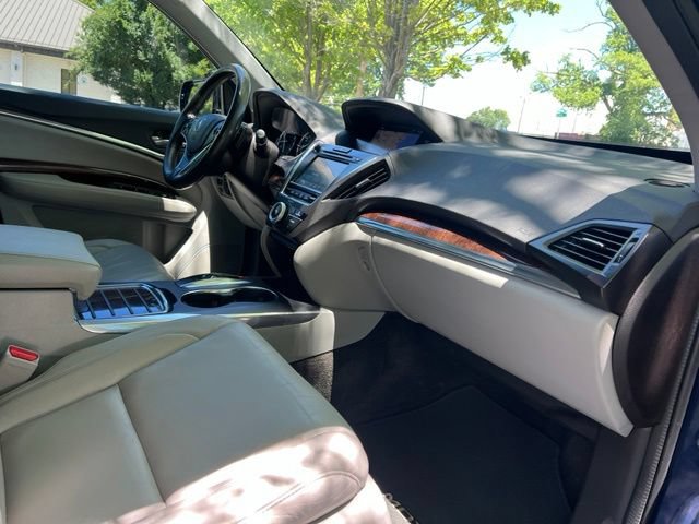 Used 2018 Acura MDX w/ Technology Package AWD/4WD image 19