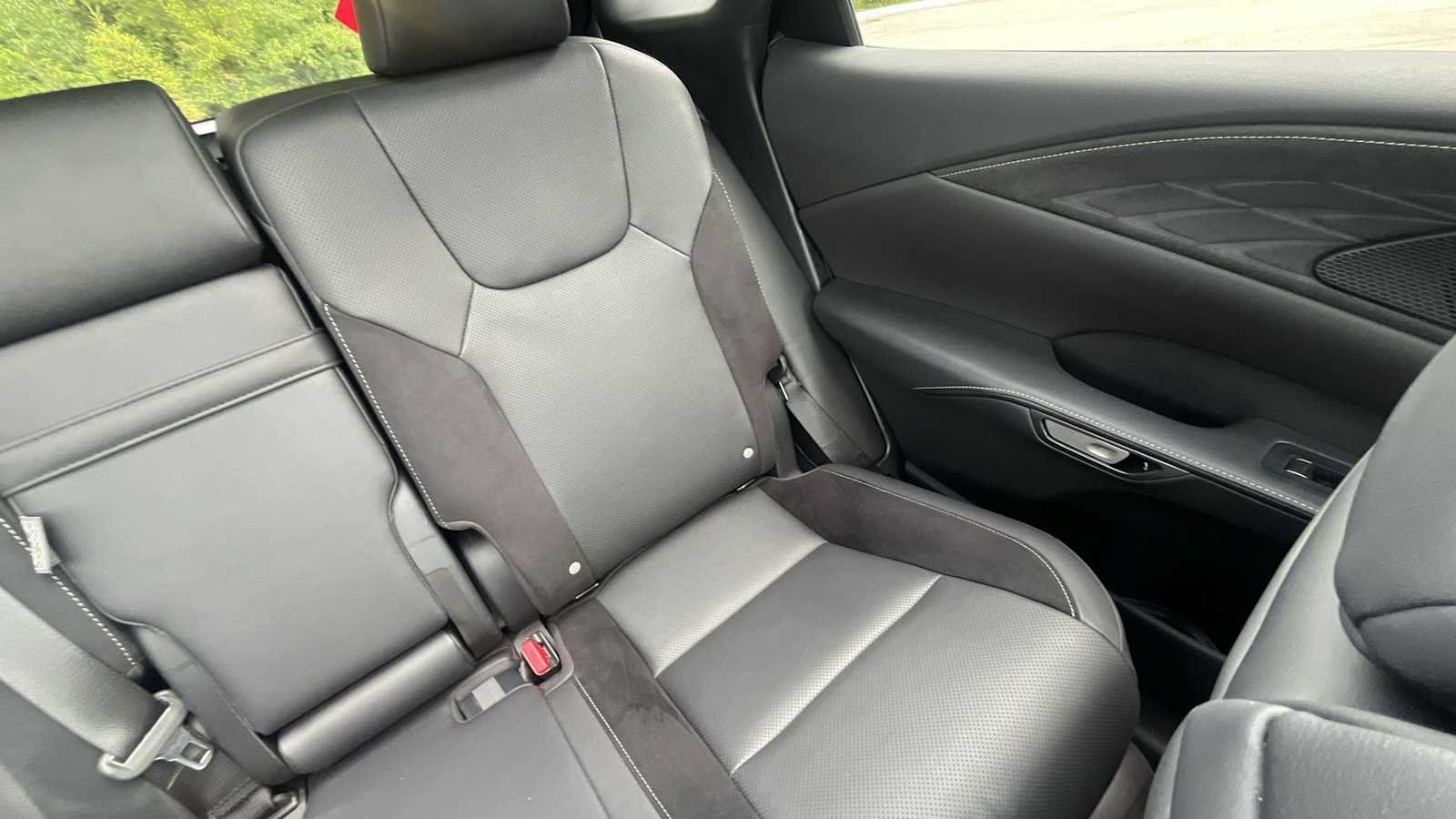 Used 2023 Lexus RX 500h F Sport w/ Cold Area Package AWD/4WD image 36