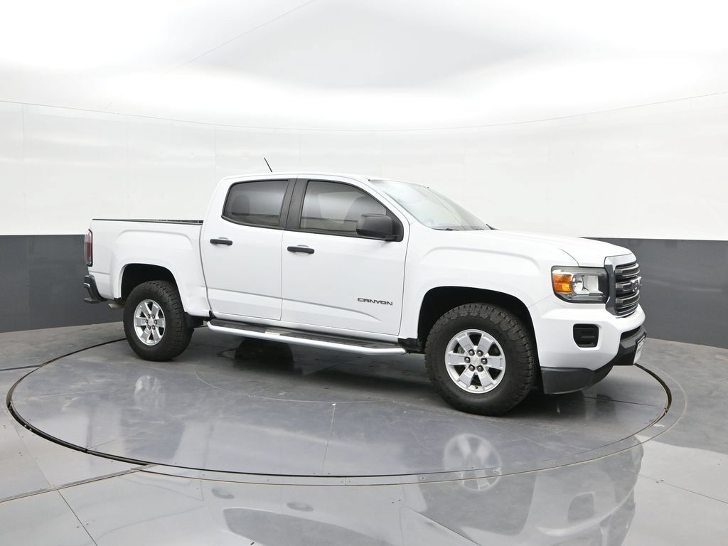 Used 2020 GMC Canyon 2WD Crew Cab w/ Convenience Package image 17