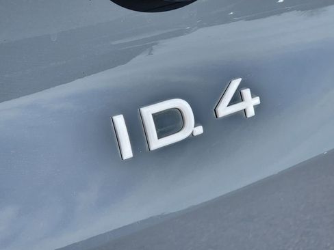 Used 2023 Volkswagen ID.4 Pro S image 30