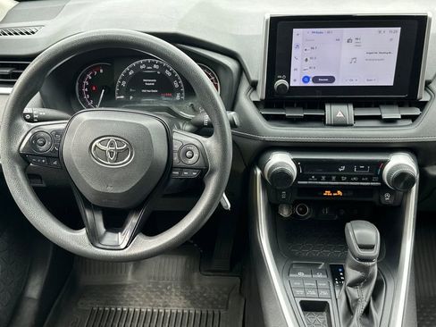 Used 2023 Toyota RAV4 LE AWD/4WD image 14