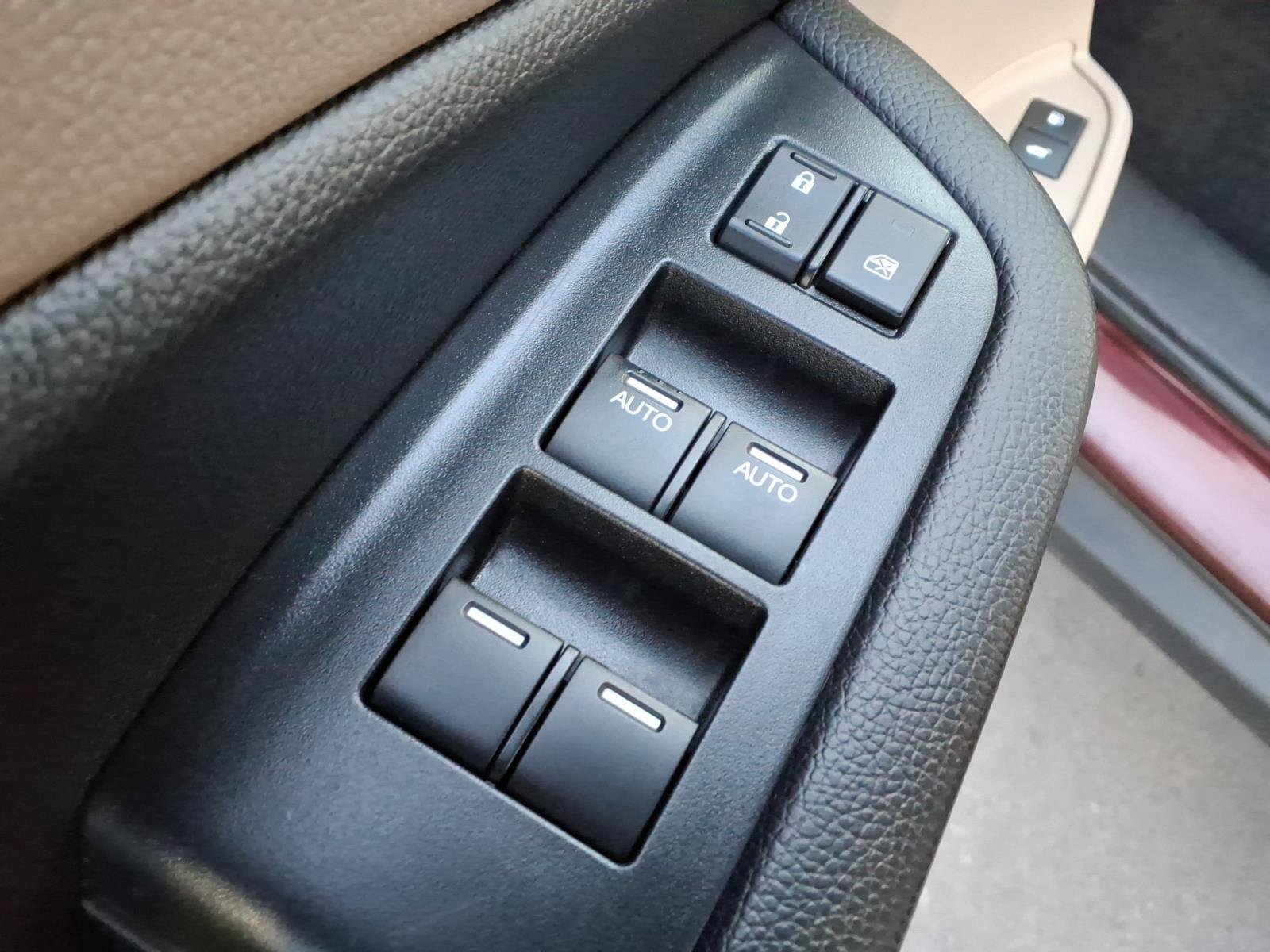 Used 2022 Honda Pilot Elite image 14