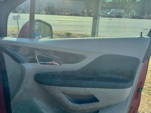 Used 2014 Buick Encore Convenience image 17