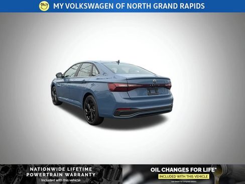 New 2026 Volkswagen Jetta SE FWD image 3